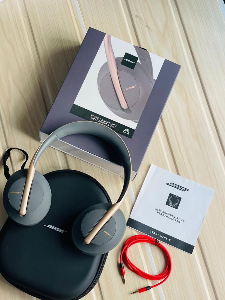 BOSE QUITECOMFORT ULTRA 700 NON ANC