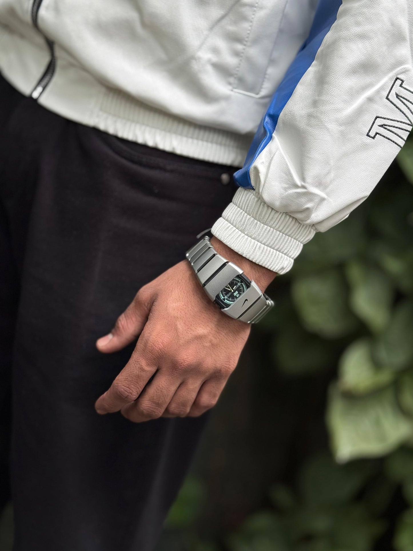 NIKE D LINE ANALOGUE