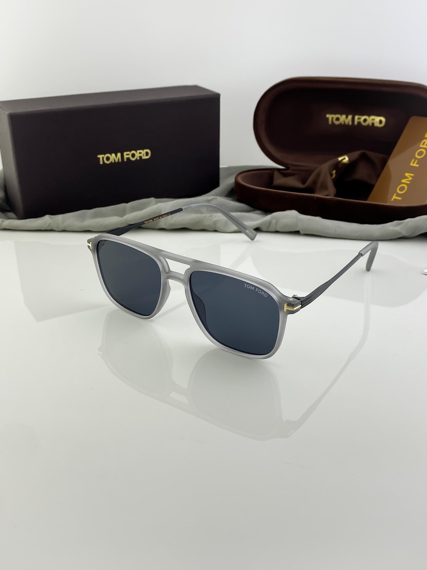 TOM FORD SUNGLASSES FT0910 Crosby