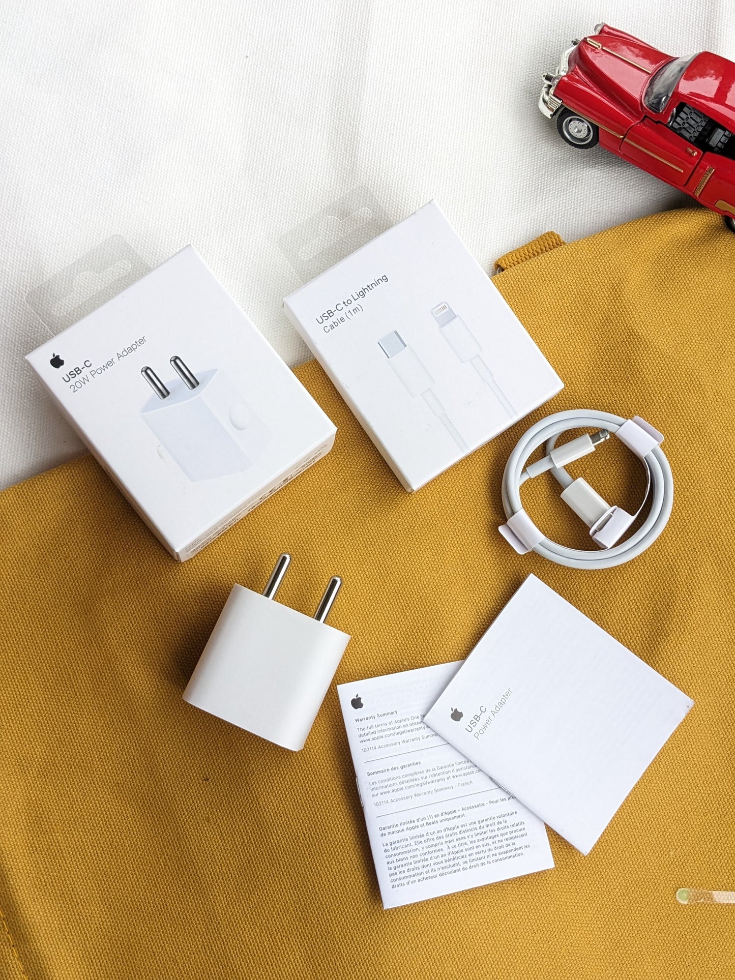 iPhone Adapter+ Lightning Cable