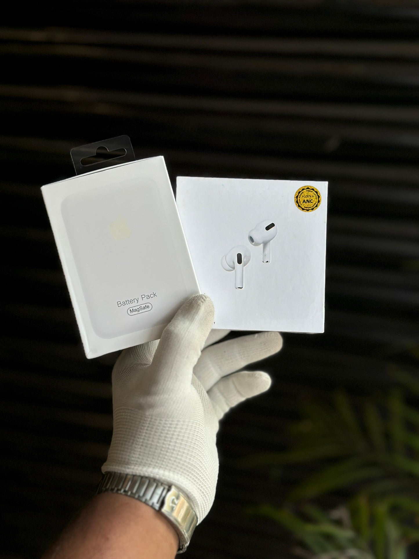 AIRPODS PRO 2 WITH MAGSAFE