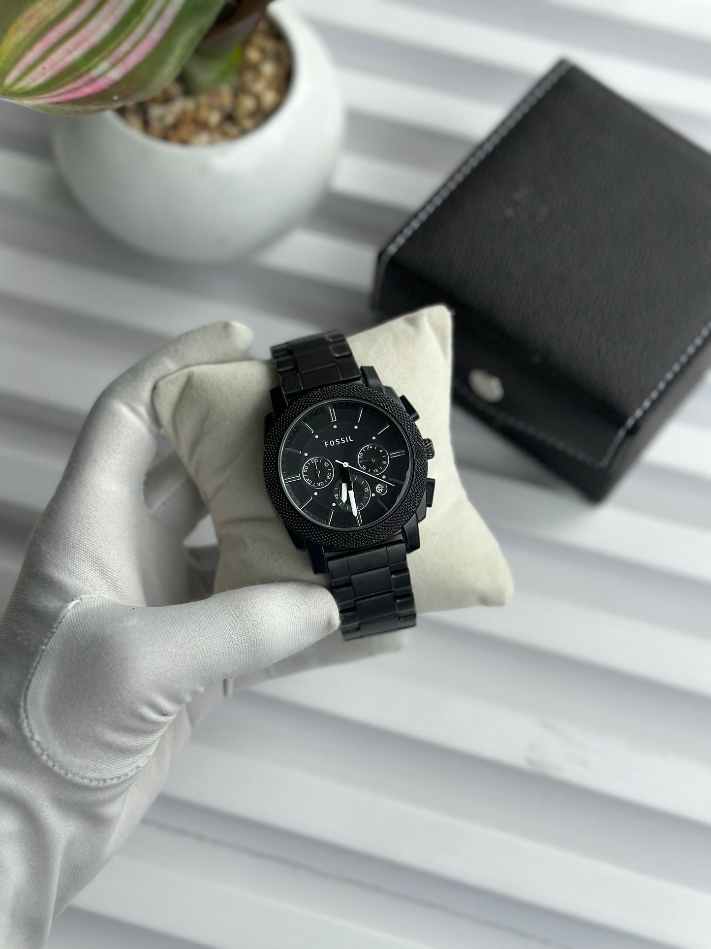 FOSSIL MATTE BLACK