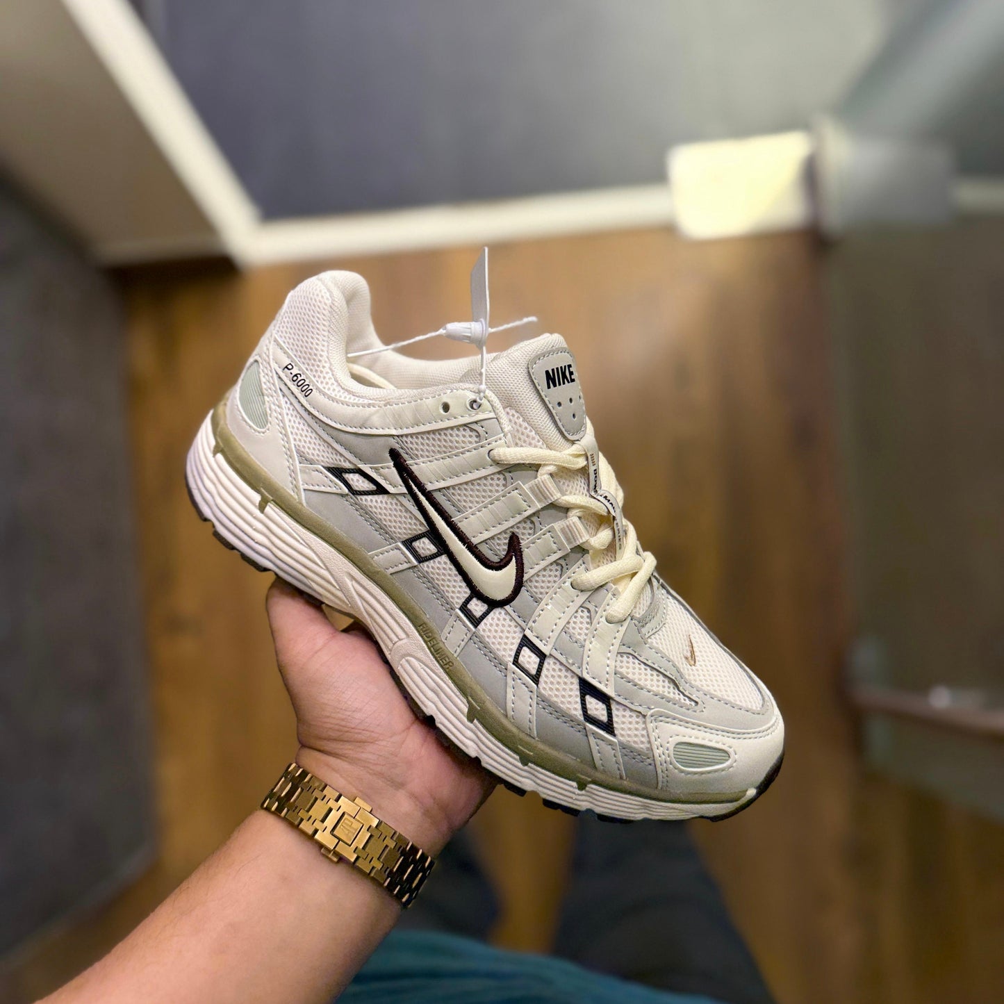 NIKE P-6000