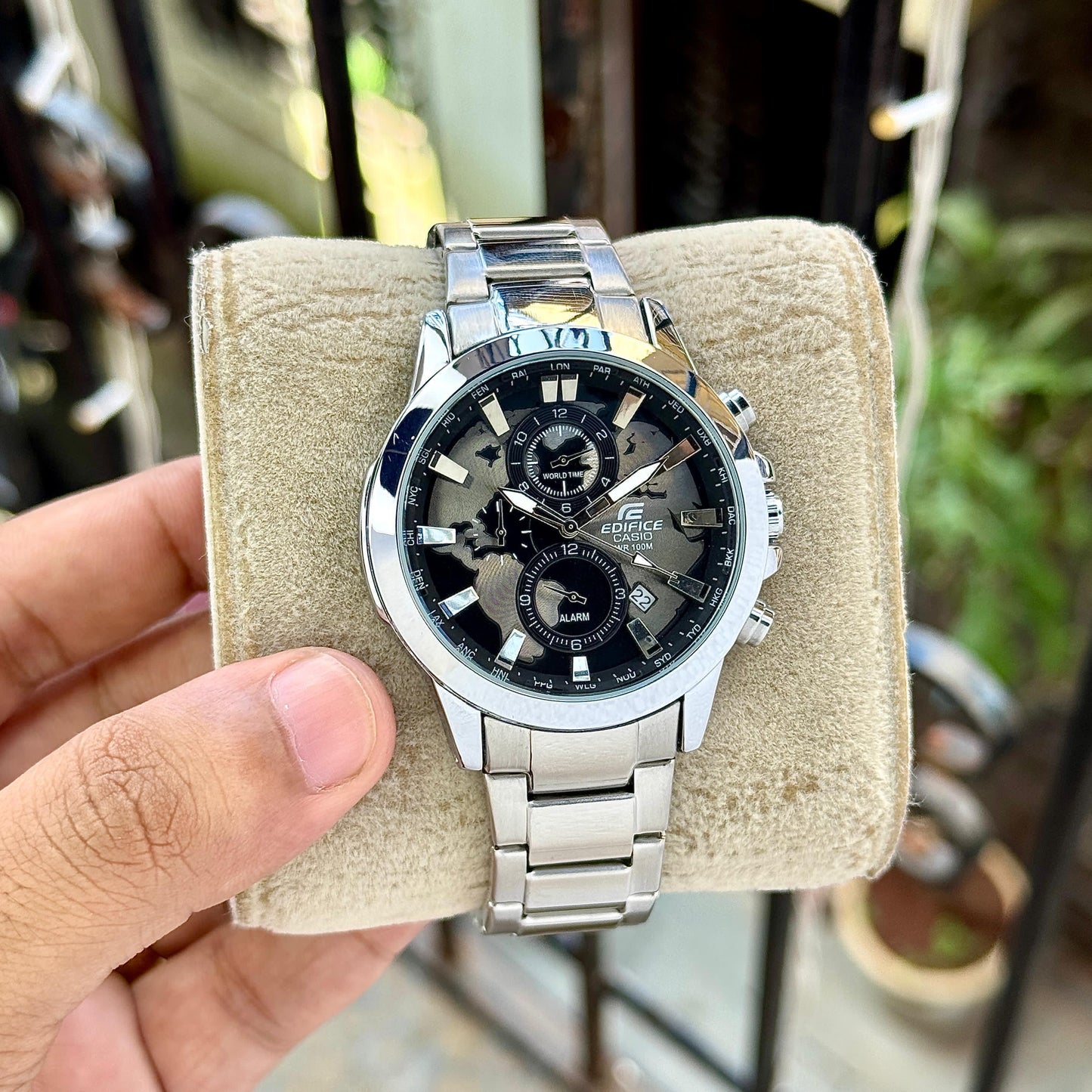 CASIO EDIFICE EFR303 WORLDMAP