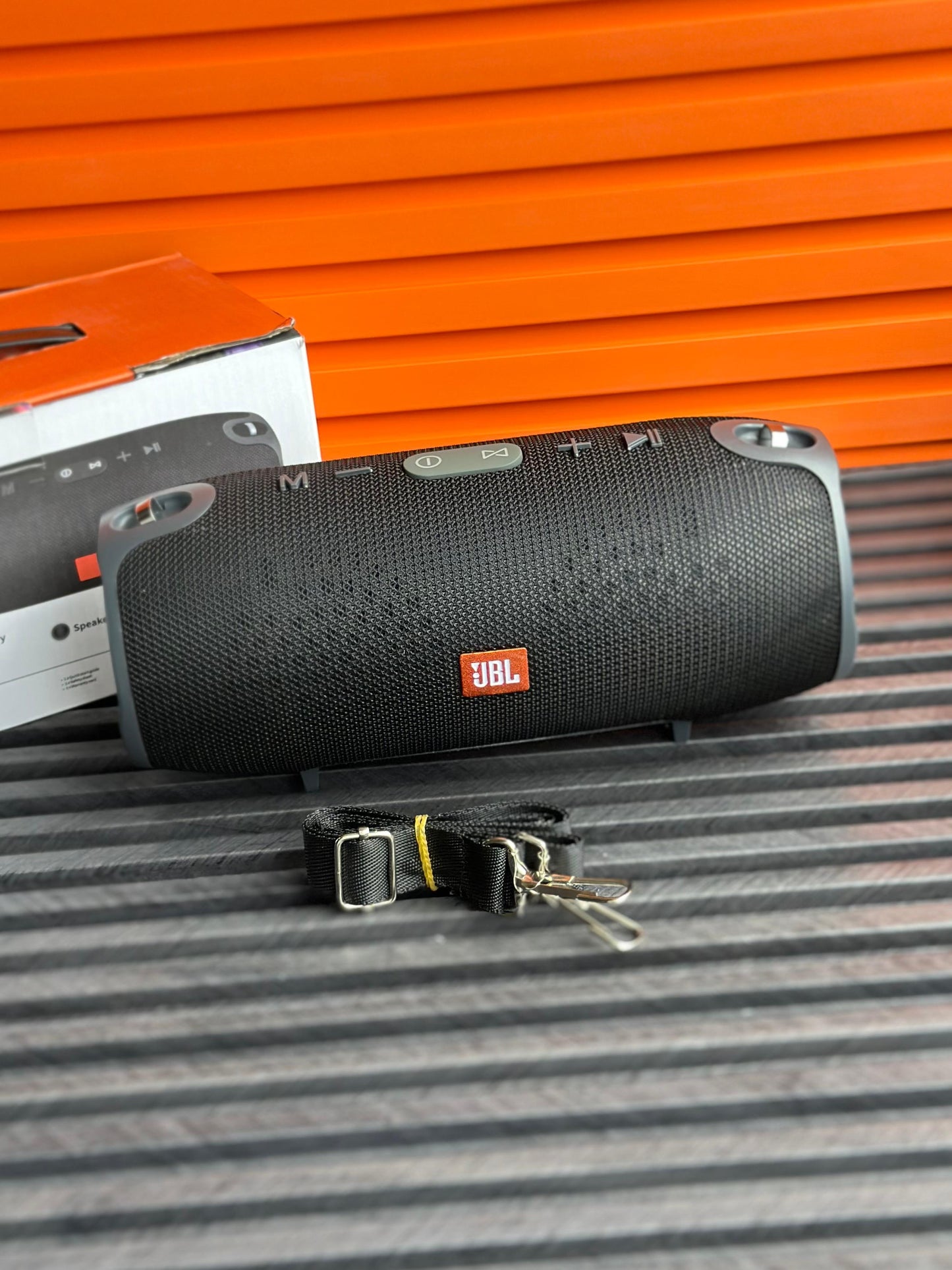 JBL XTREME