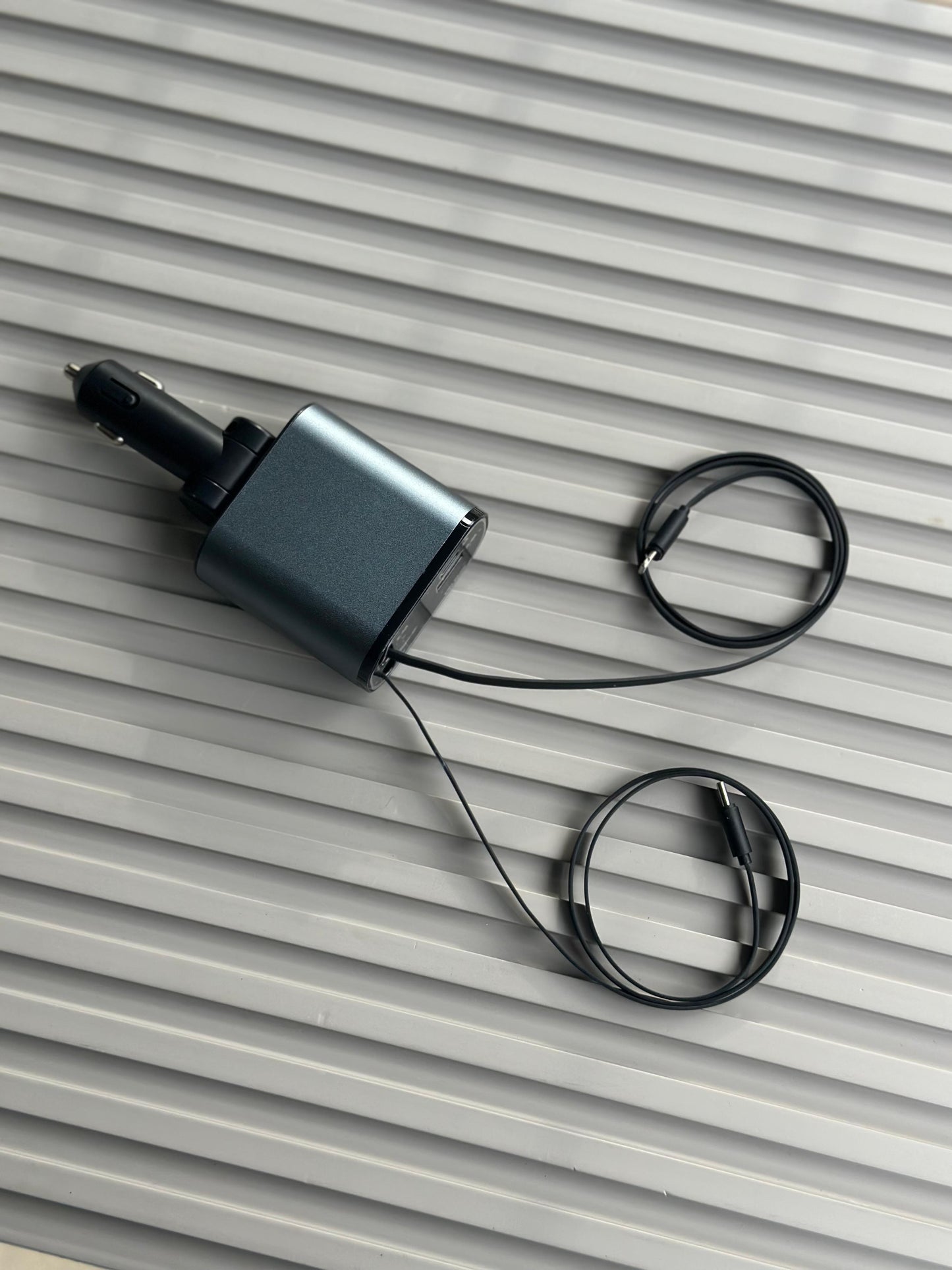 SUPER FAST CAR CHARGER