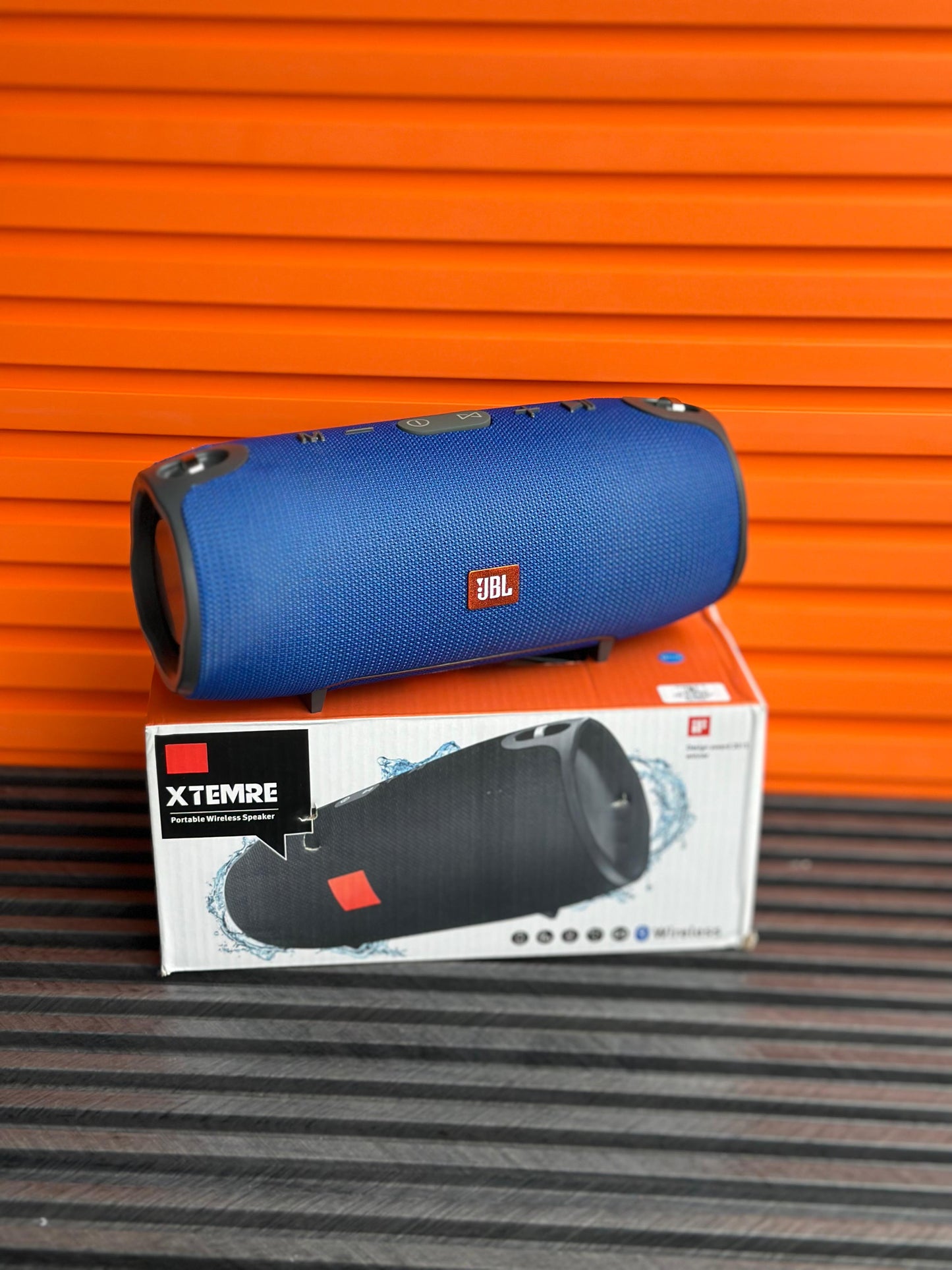 JBL XTREME