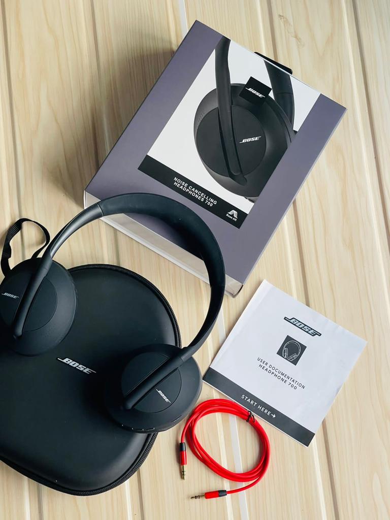 BOSE QUITECOMFORT ULTRA 700 NON ANC