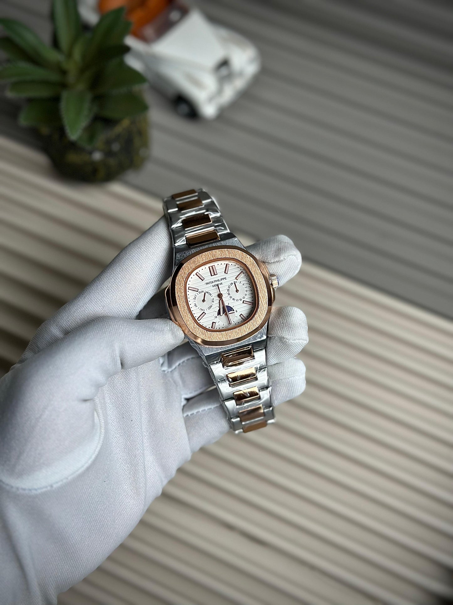 PATEK PHILIPPE MOON EDITION