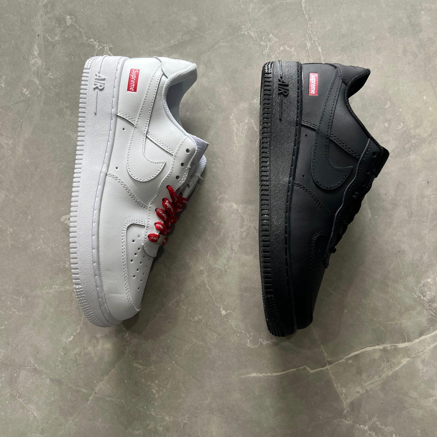 NIKE AIRFORCE 1 SUPREME