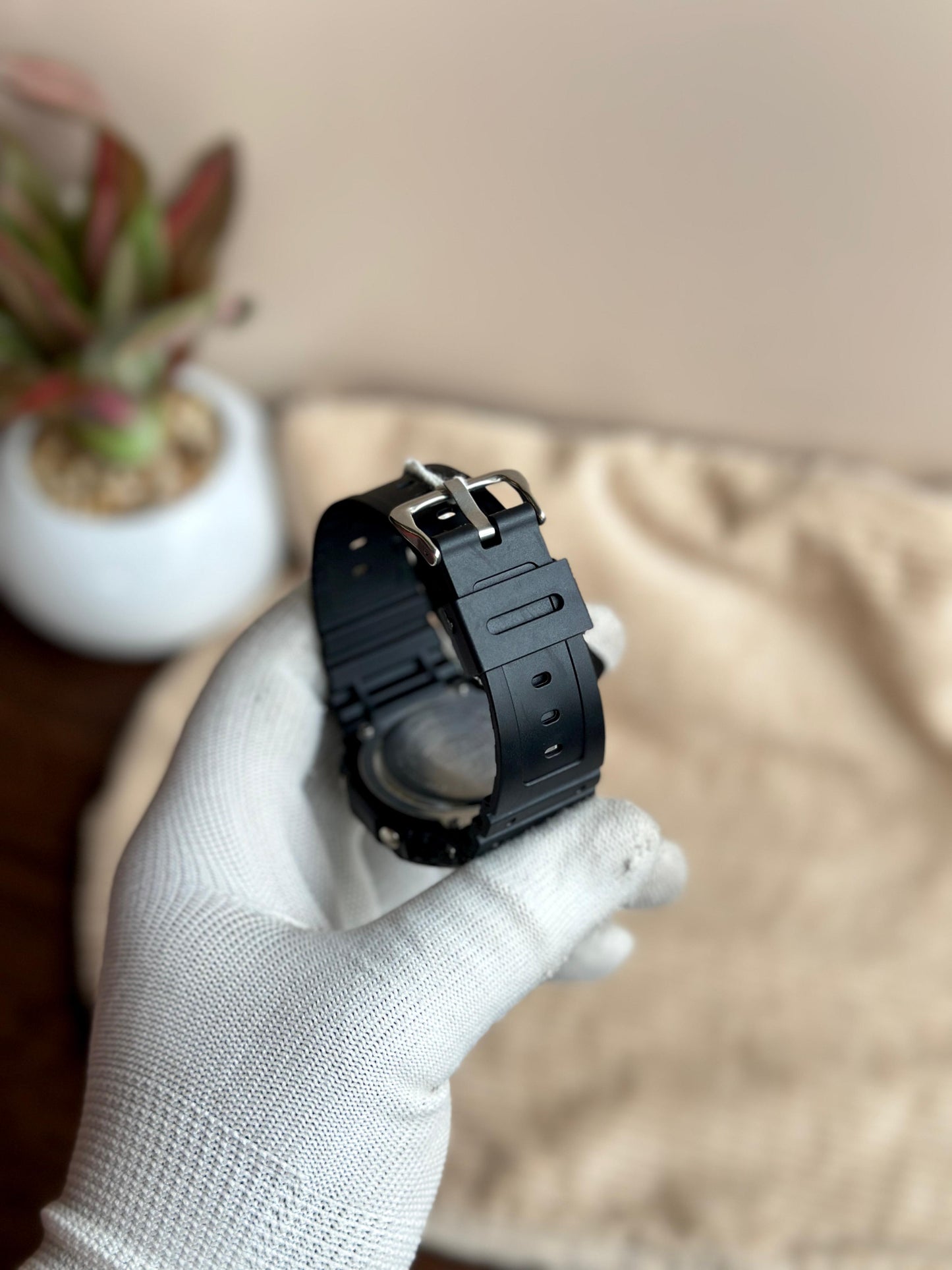 CASIO G-SHOCK 5600UB