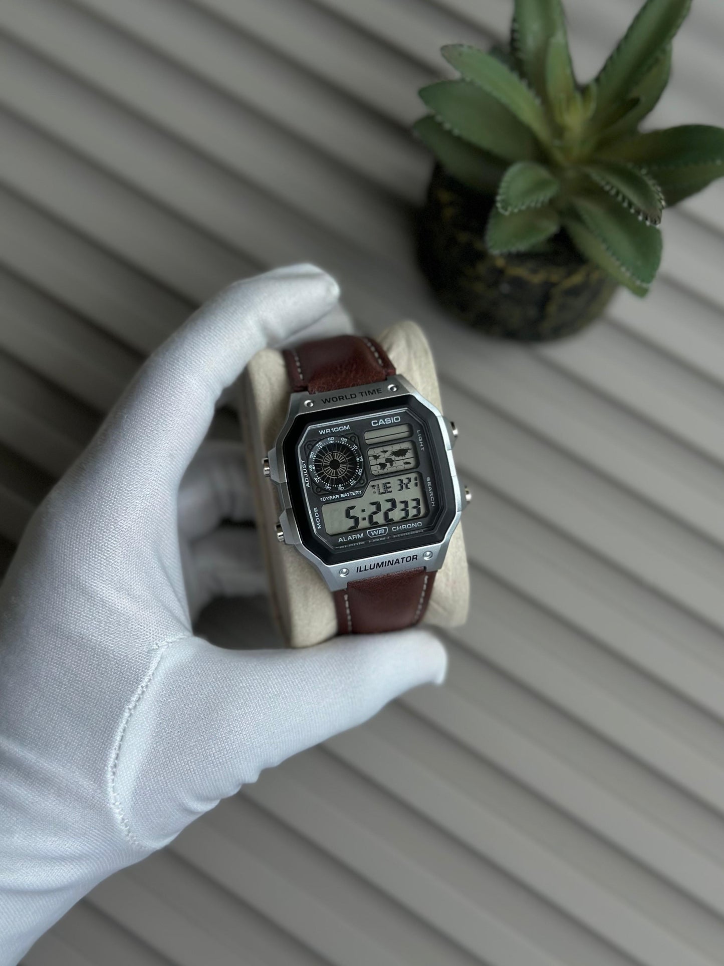 CASIO ILLUMINATOR LEATHER STRAP