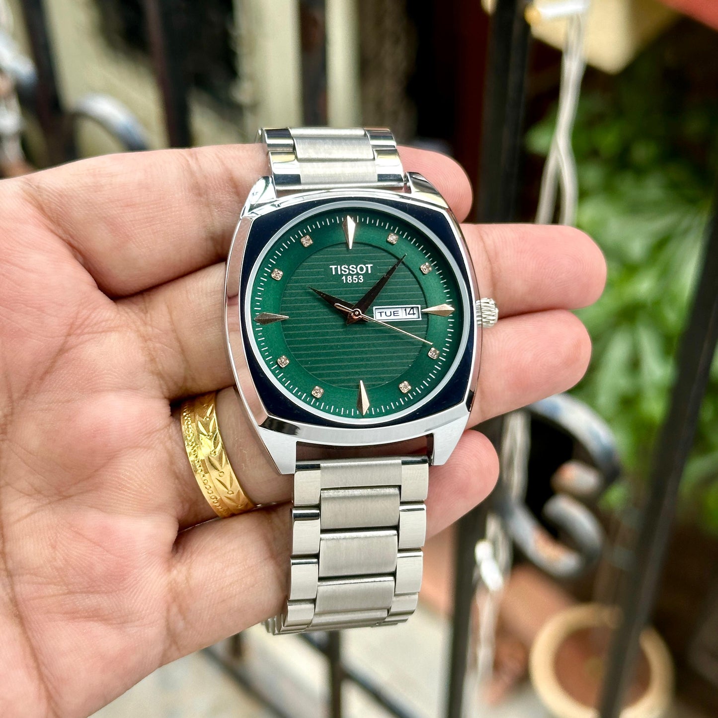 TISSOT GENTLEMAN DAY-DATE DIAL MEN