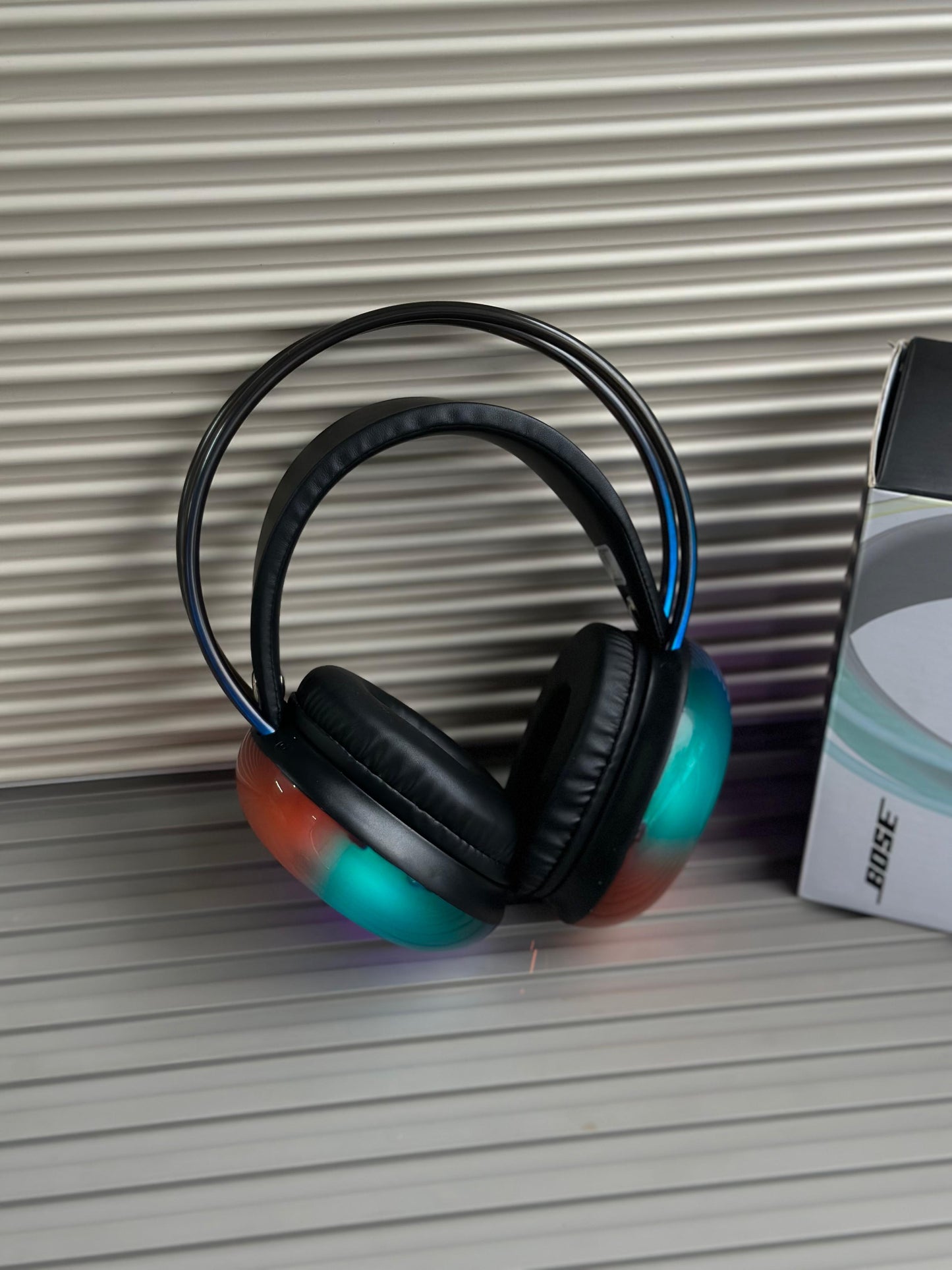 BOSE HEADS WITH RGB LIGHTS