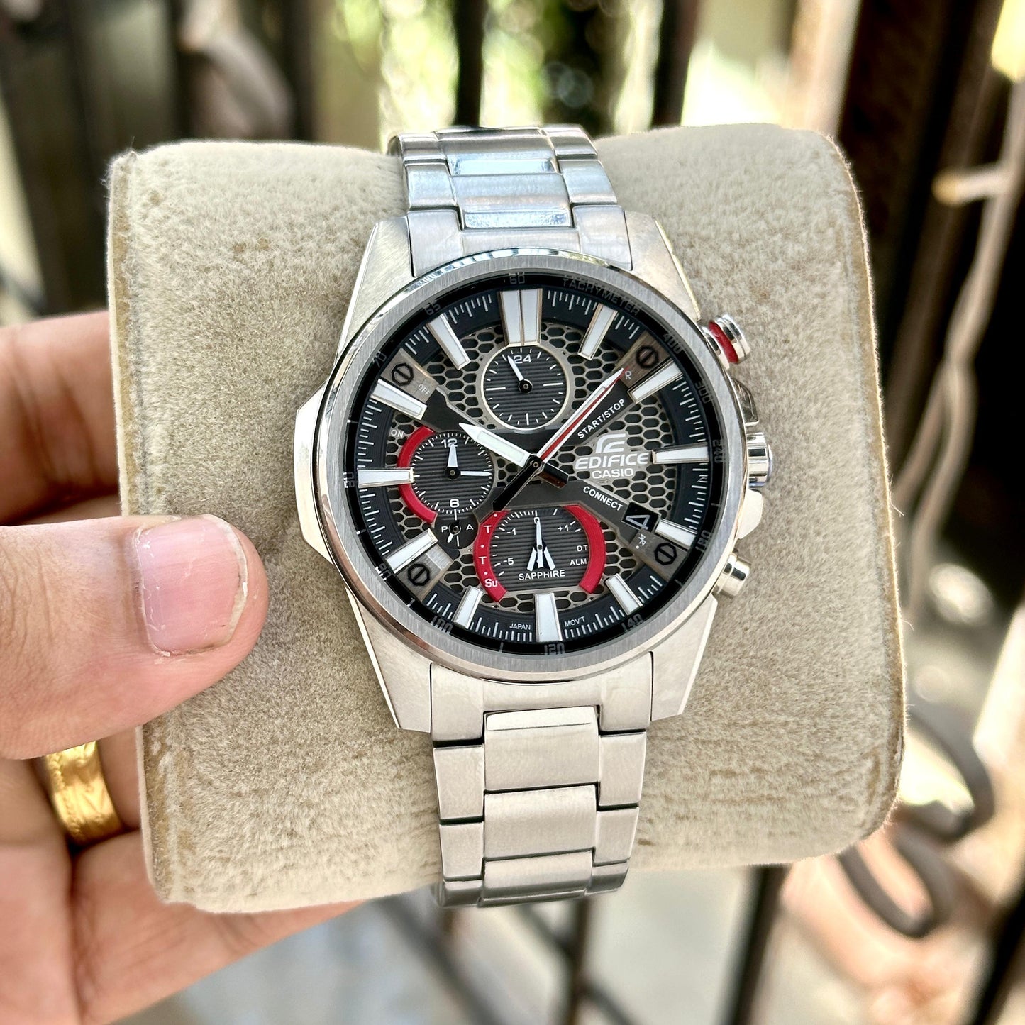 CASIO EDIFICE EQB1200D-1A