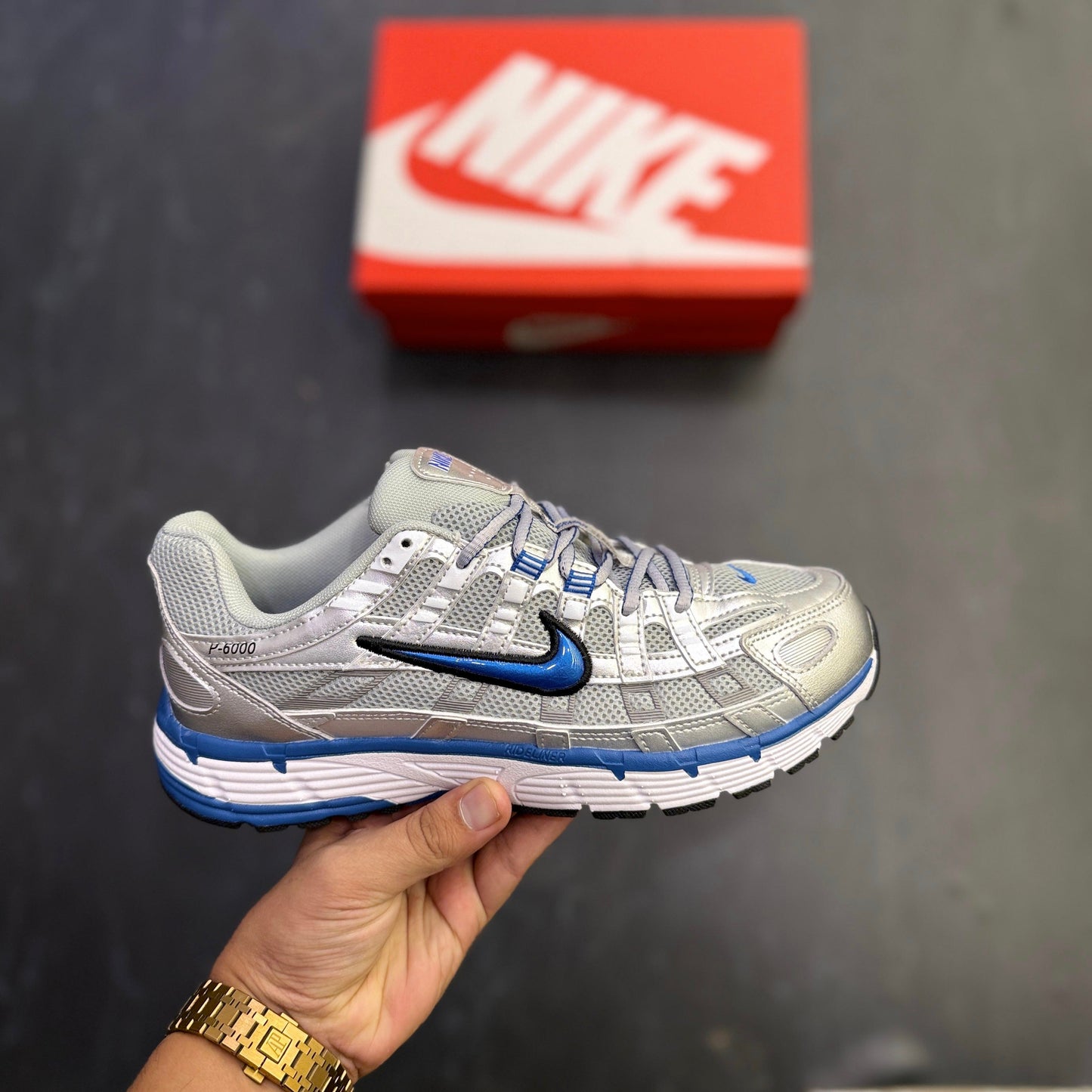 NIKE P-6000