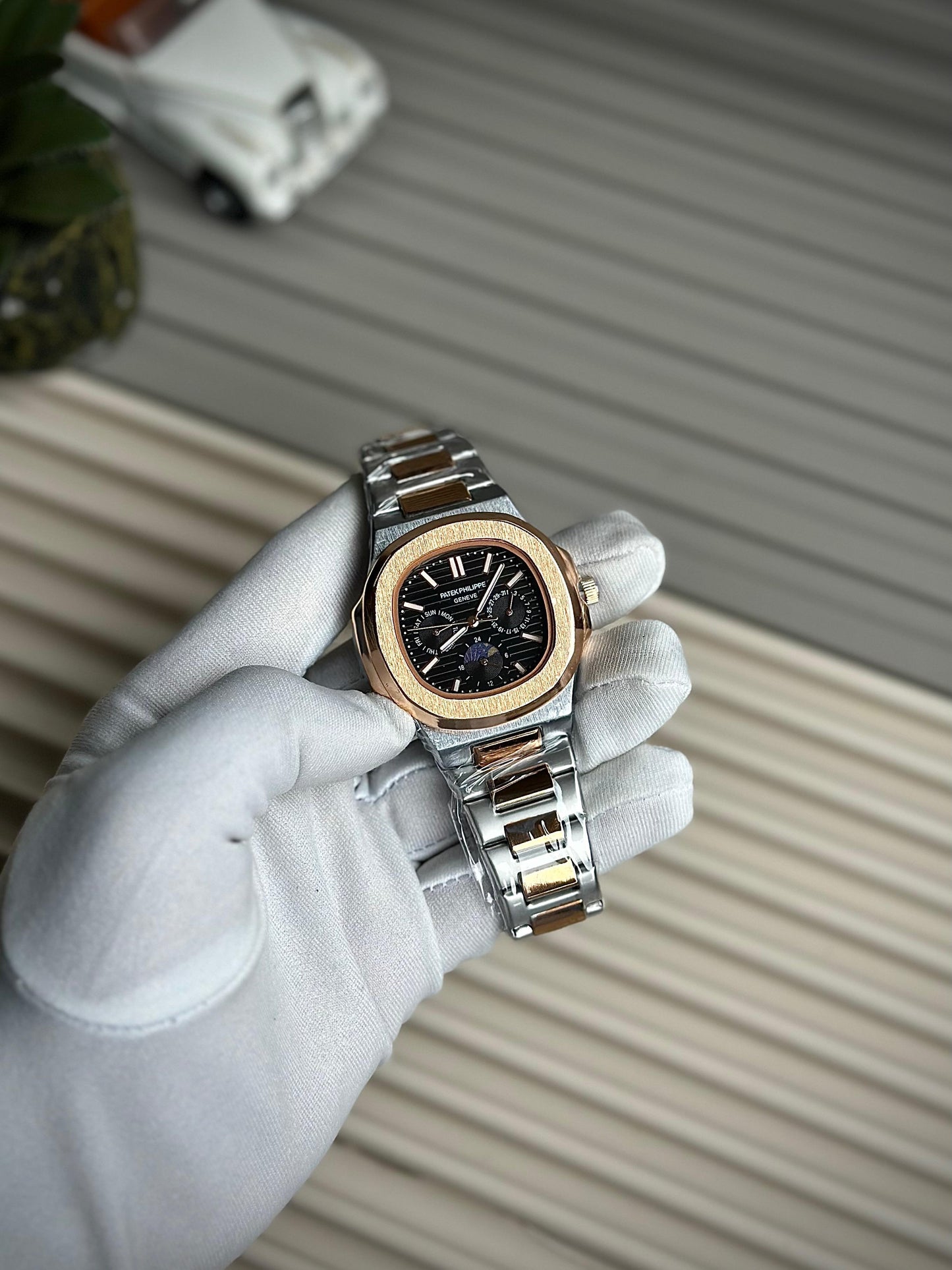 PATEK PHILIPPE MOON EDITION