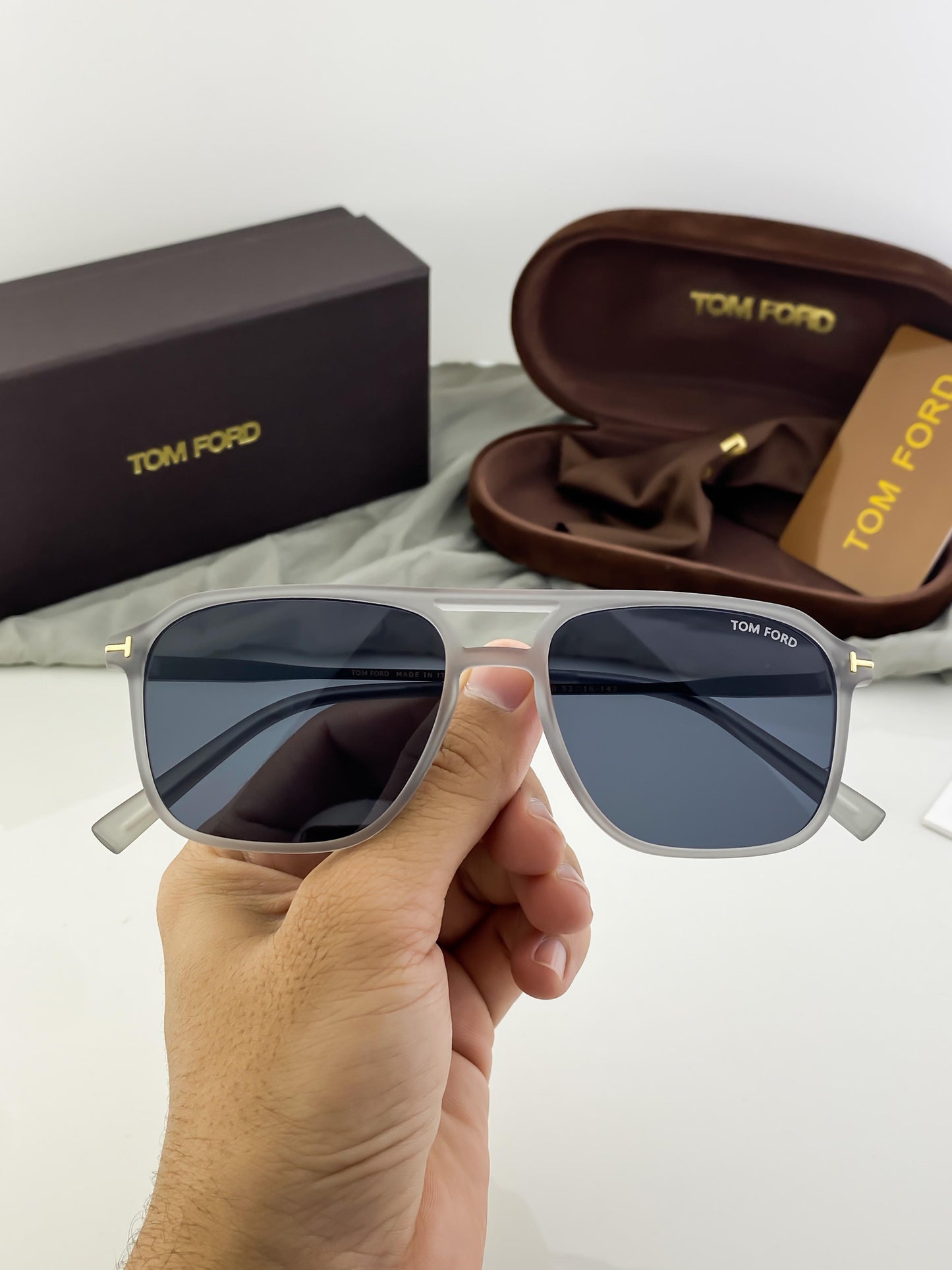 TOM FORD SUNGLASSES FT0910 Crosby