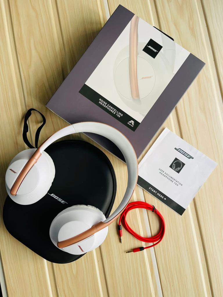 BOSE QUITECOMFORT ULTRA 700 NON ANC