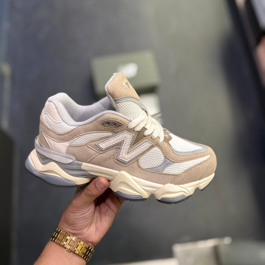 NEW BALANCE 9060