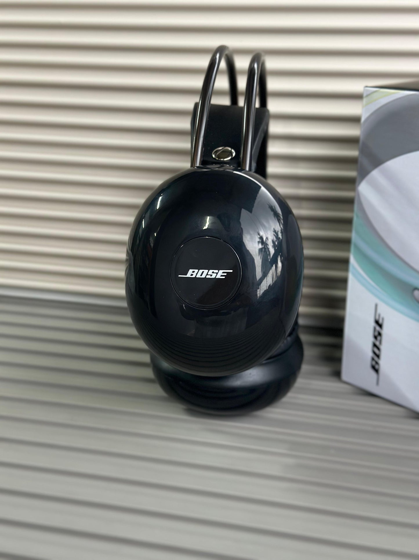 BOSE HEADS WITH RGB LIGHTS